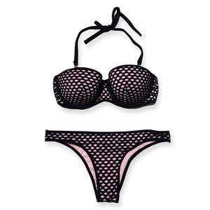 Victoria’s Secret bikini